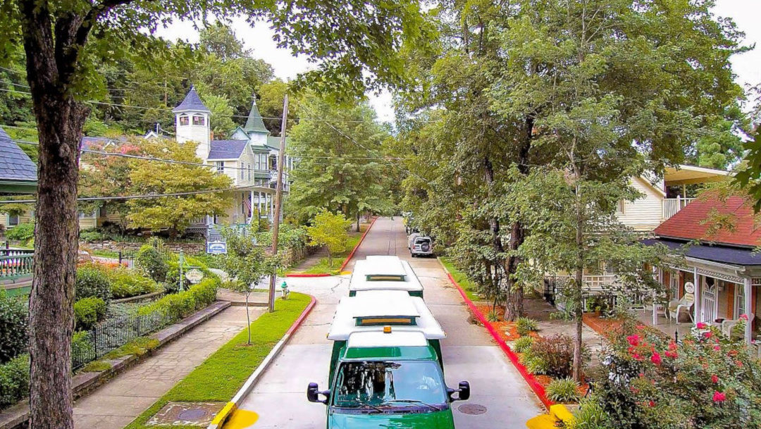 Here Are the Top 4 Eureka Springs Tours You Don’t Want to Miss